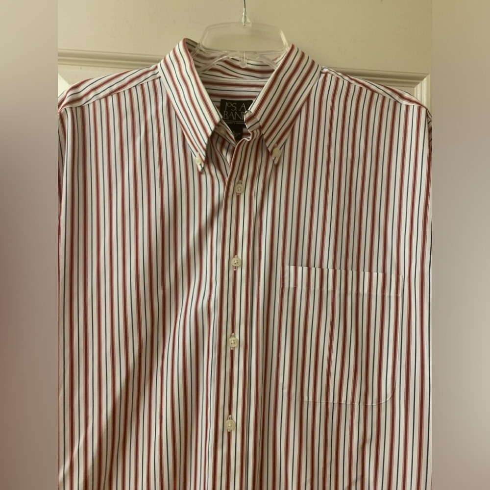 Jos A. Bank White w/Maroon and Gray Stripes Short Sleeve Shirt
